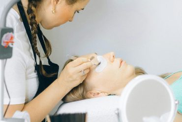 T&rsquo;es plutôt épilation à la cire ou épilation au fil ?